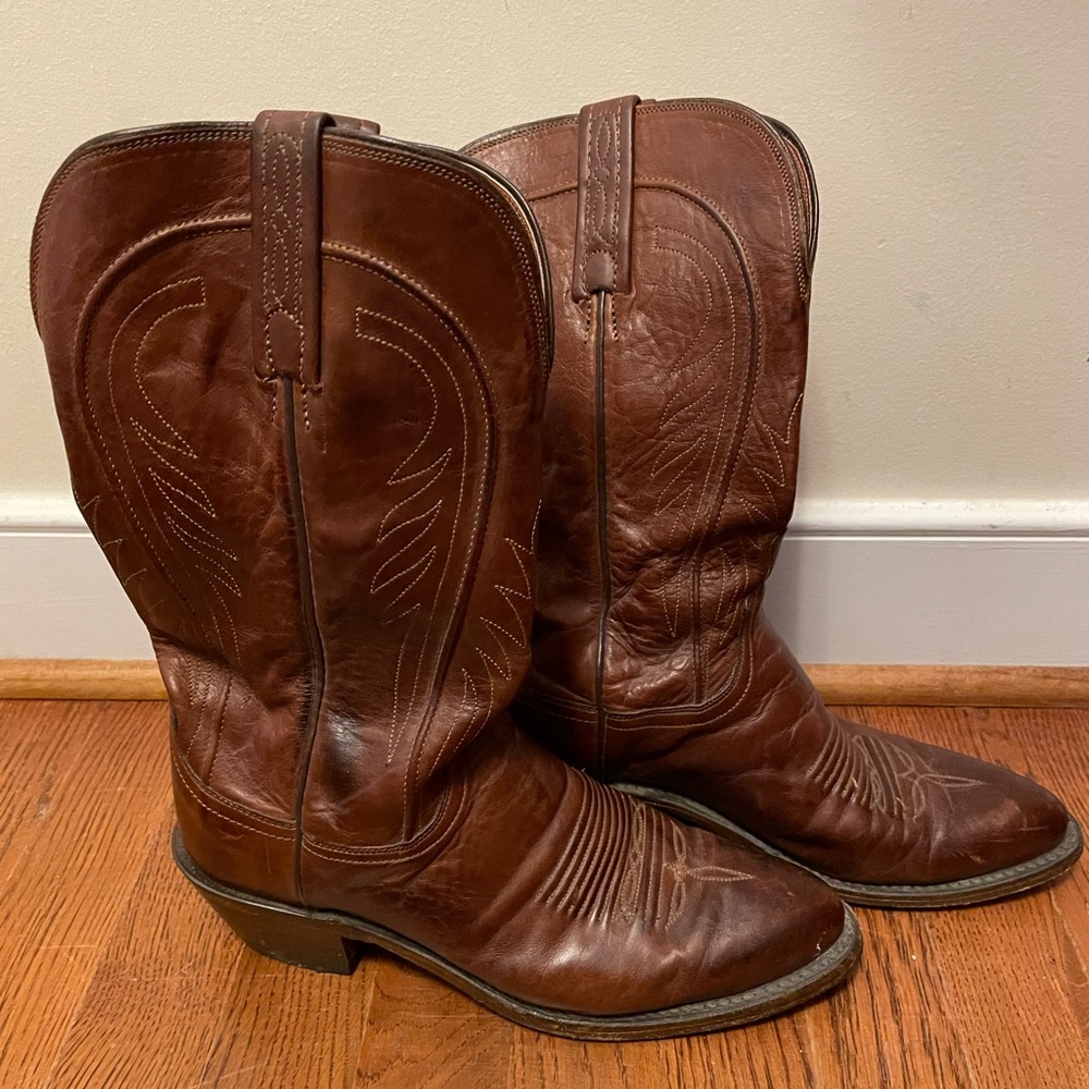 Lucchese women’s boots size 8